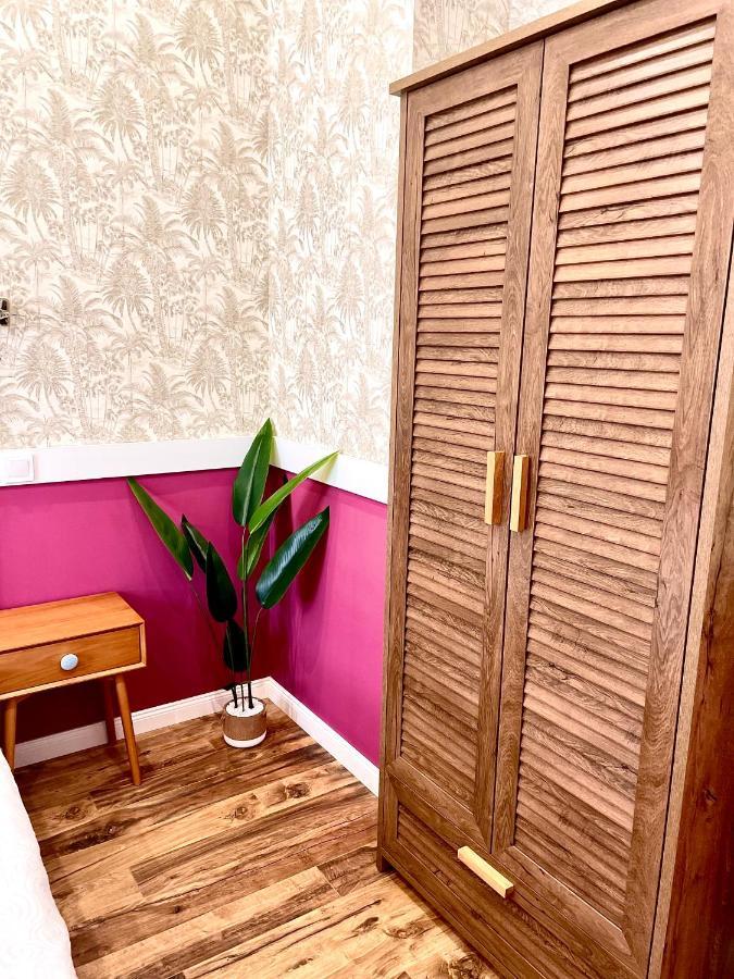 Thermal Apartmanok Raday 4 - Zendaya Hajdúszoboszló Exteriör bild