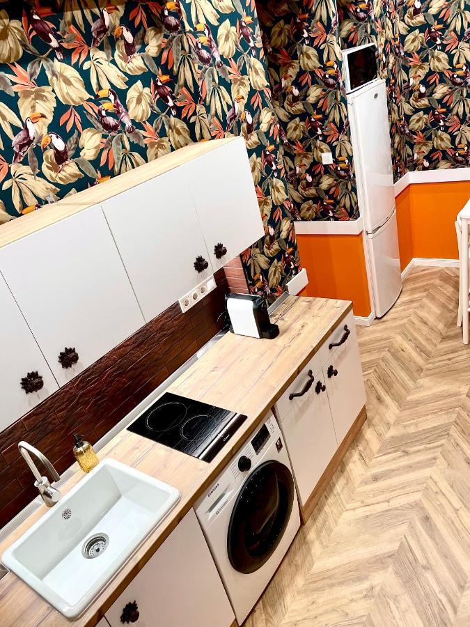 Thermal Apartmanok Raday 4 - Zendaya Hajdúszoboszló Exteriör bild