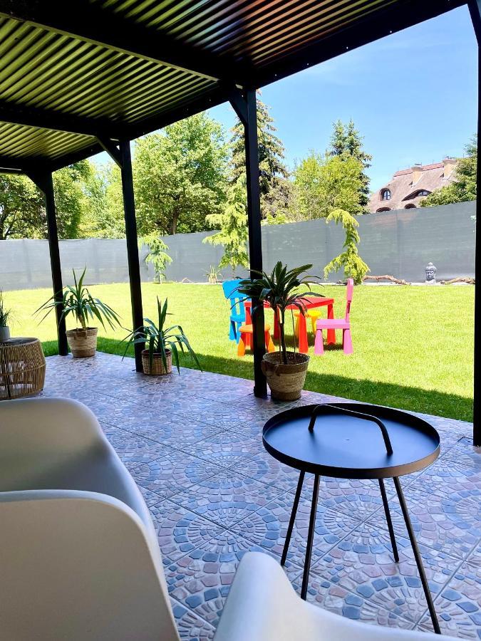 Thermal Apartmanok Raday 4 - Zendaya Hajdúszoboszló Exteriör bild